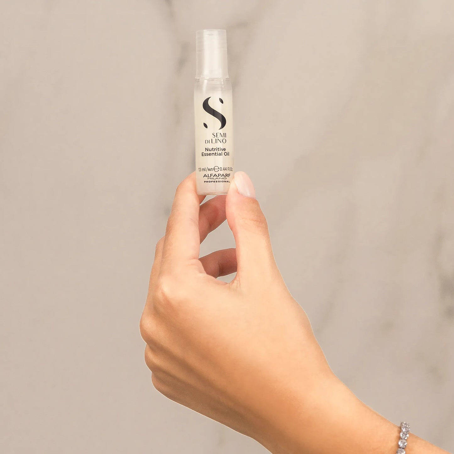 Moisture Nutritive Essential Oil | Semi di Lino